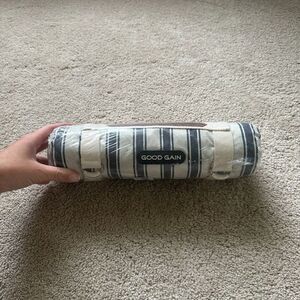 NWT Striped Picnic Blanket 78" x 57"
